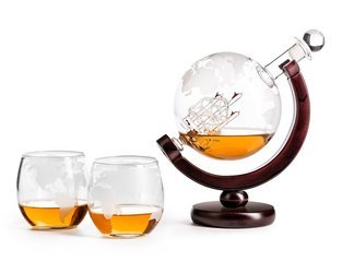 Globe decanter set with 2 glasses