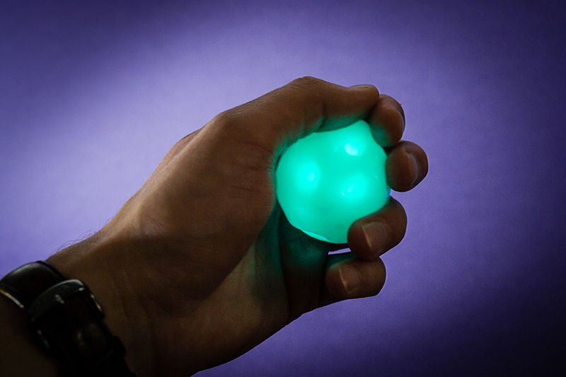 Magic putty glow  in the dark  with UV light All 