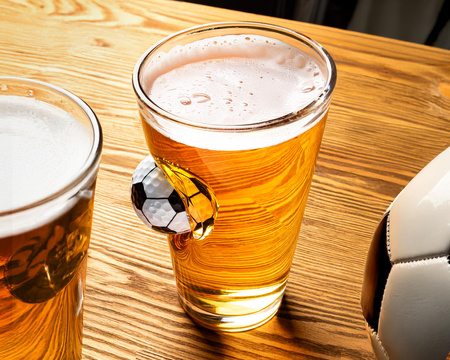 Szklanka PIŁKA NOŻNA - UWIĘZIONA W SZKLE